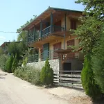 Zeus-village οικισμός φινλανδικών με πισίνες & γυμναστήριο *