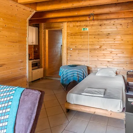 Apartment Zeus Village: Finnish With Pools & Gym *