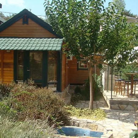 Zeus-village οικισμός φινλανδικών με πισίνες & γυμναστήριο Molos (Phthiotis)