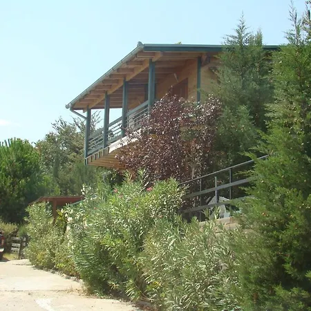 Zeus-village οικισμός φινλανδικών με πισίνες & γυμναστήριο Molos (Phthiotis)